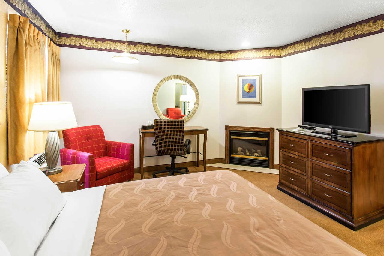 Quality Inn Keystone Near Mount Rushmore Экстерьер фото