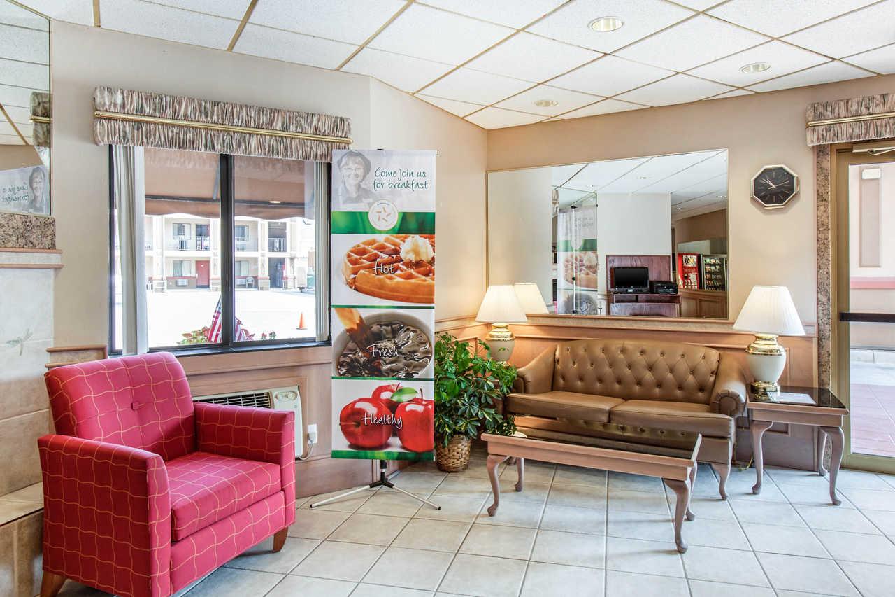 Quality Inn Keystone Near Mount Rushmore Экстерьер фото