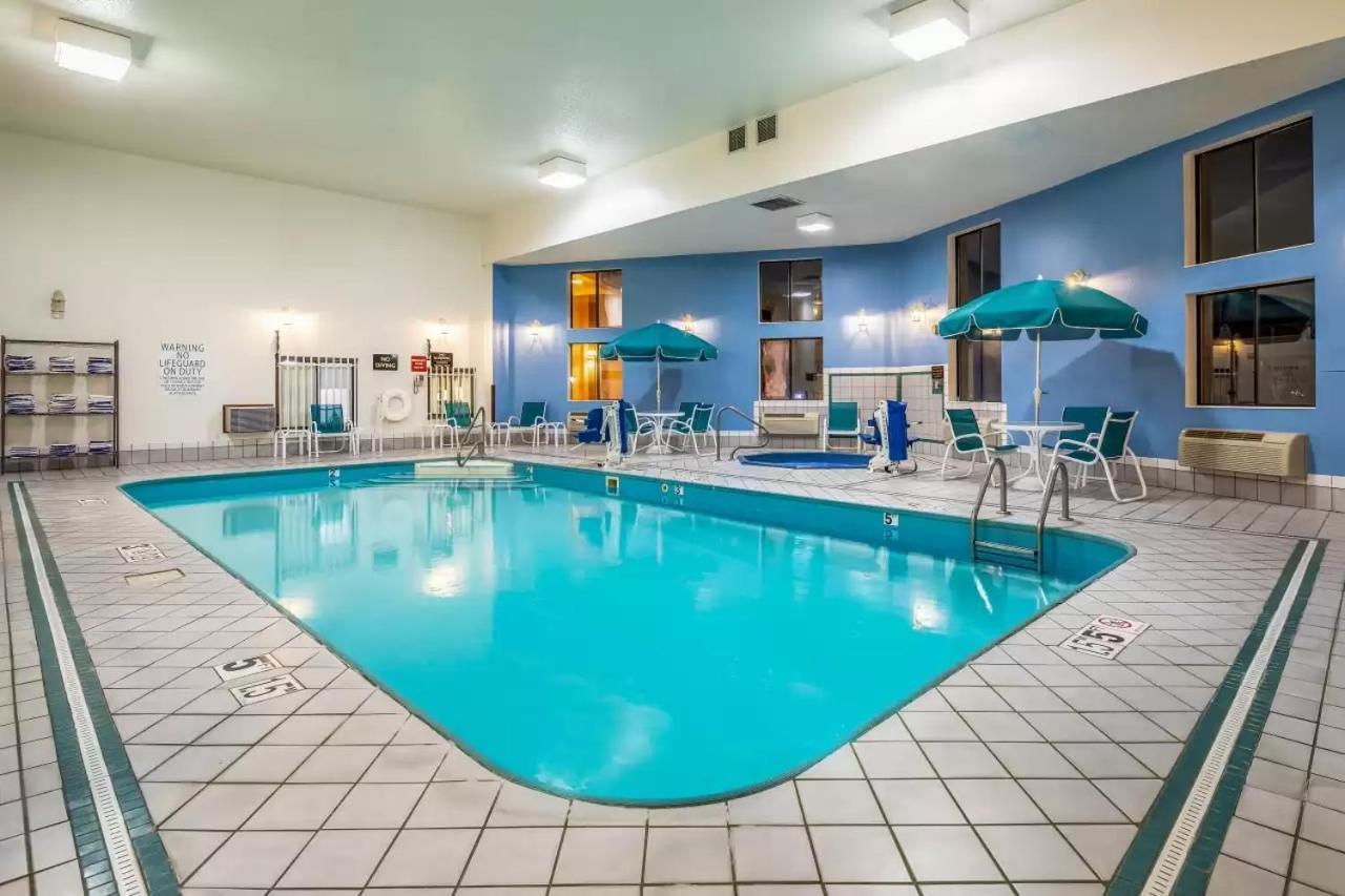 Quality Inn Keystone Near Mount Rushmore Экстерьер фото